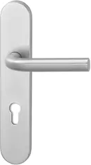 Standard fitting for wide style doors