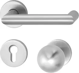 Fire protection fitting with panic handle for wide style doors