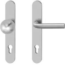 Fire protection fitting for narrow style doors